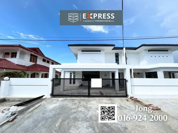 Refurbished Modern Design Double Storey Semi Detached House at Pujut 7, Miri photo 1