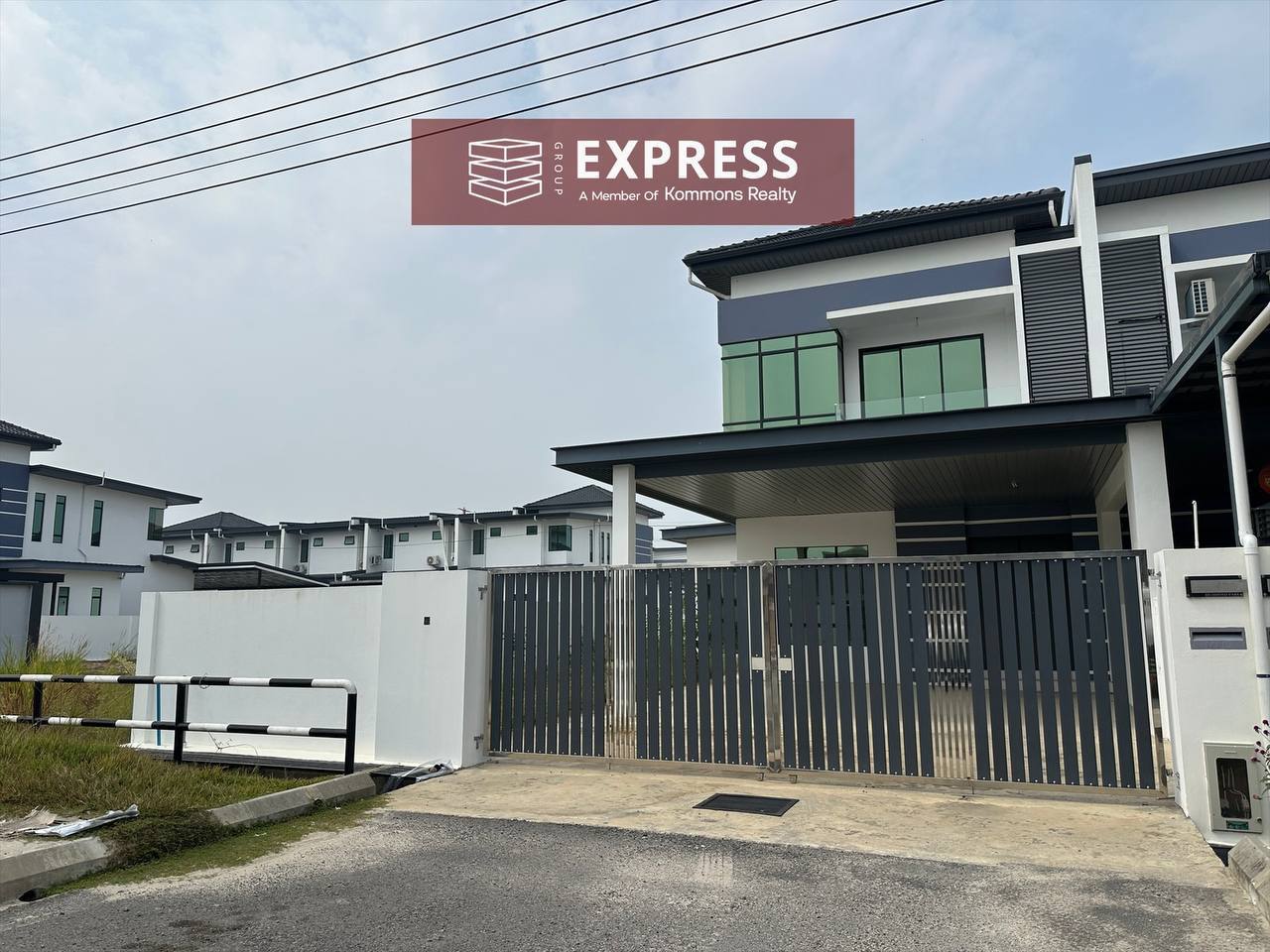 Brand New Double Storey Terrace Corner at Richmond Park at Jalan Bypass Miri - for sale in Eastwood, Miri