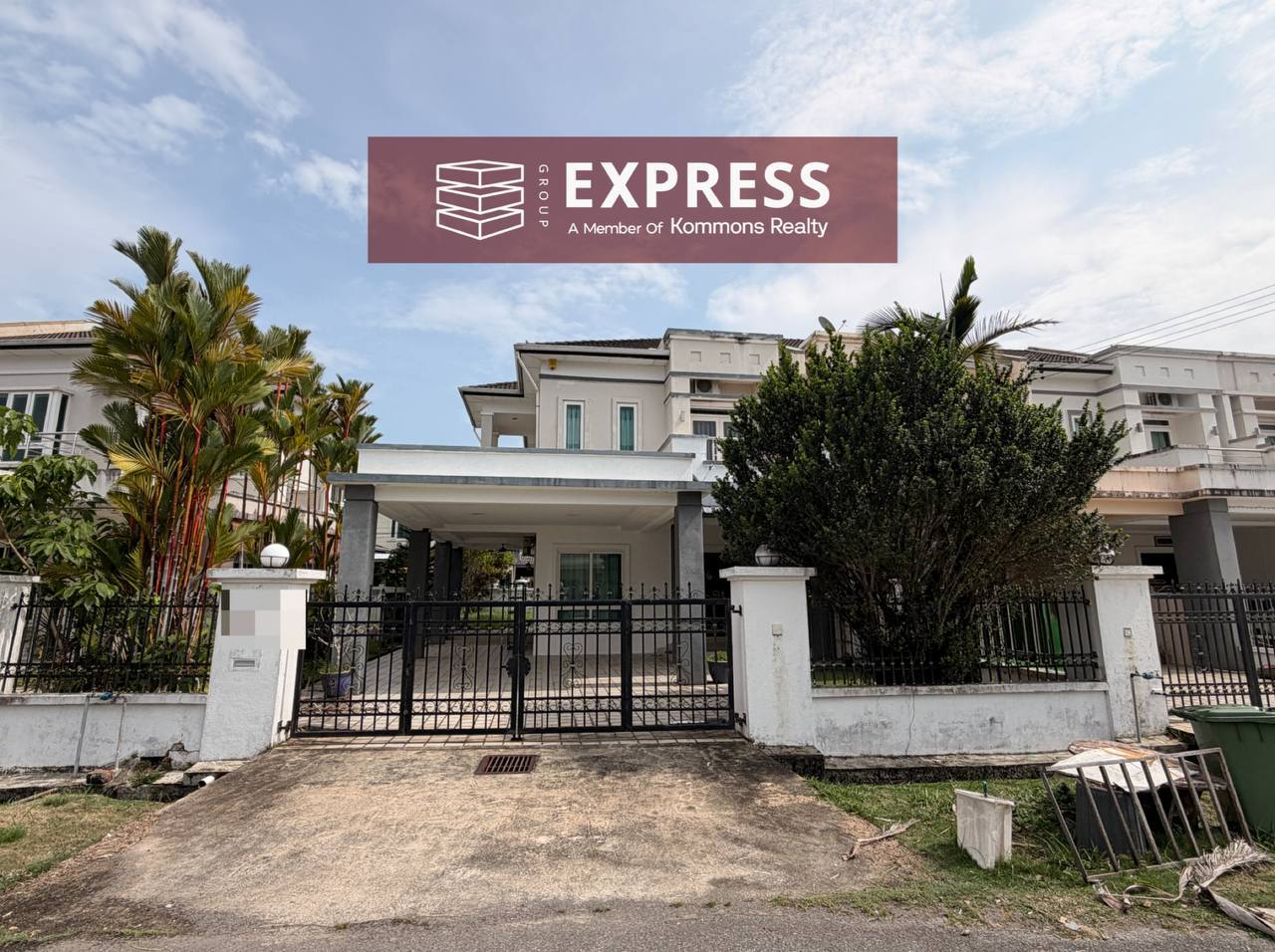 Double Storey Terrace Corner at Senadin Miri - for sale in Senadin, Miri