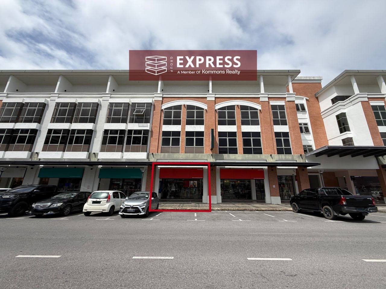 Ground Floor, Four Storey Shoplot Inter Unit at Times Square, Miri - shoplot for rent in Times Square, Miri (photo 1 of 1)